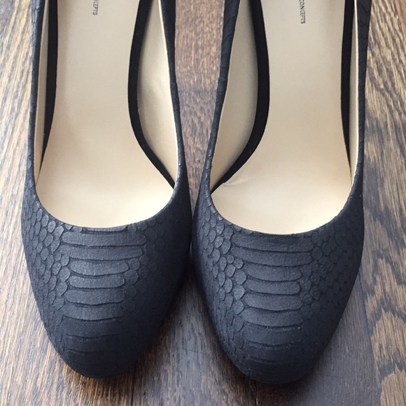 I.N.C shoes size 9.5 - Picture 4 of 5